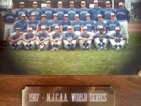 The 1987 Scottsdale Community College Artichokes at the NJCAA World Series